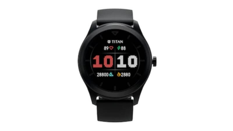 The Bold Statement Titan Smart Watch