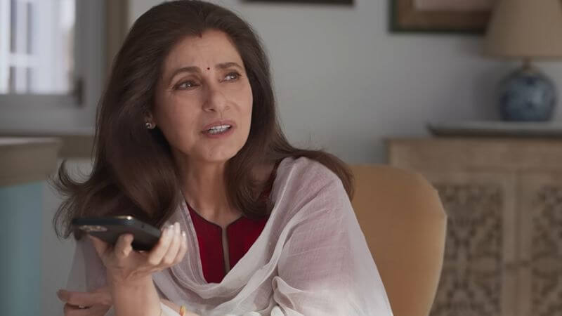 Dimple Kapadia Tu Jhoothi Main Makkaar