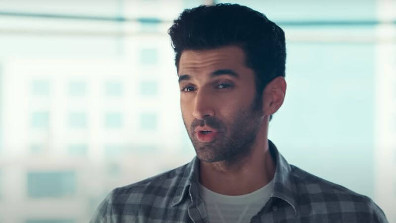 Aditya Roy Kapur Gumraah