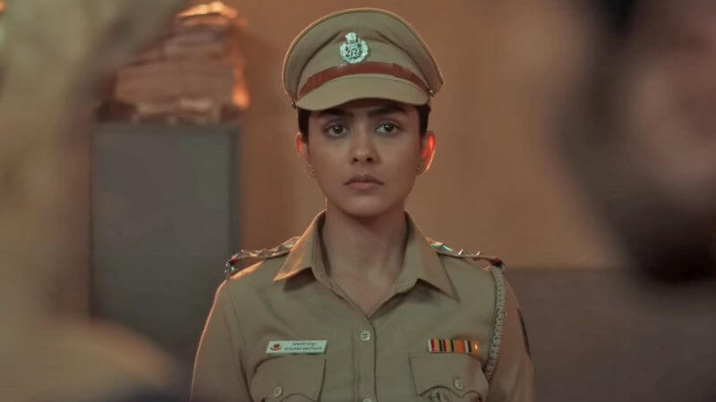 Mrunal Thakur Gumraah