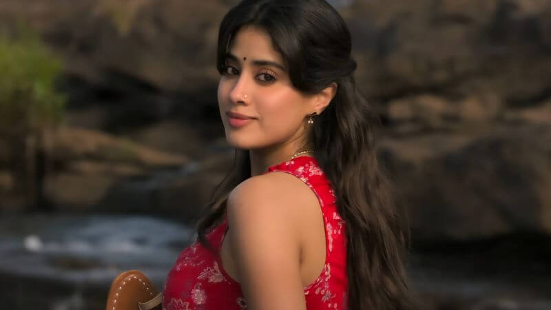 Janhvi Kapoor Param Sundari