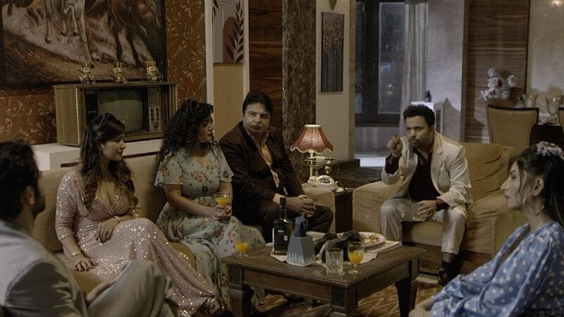 Mano Ya Na Mano - Anything Is Possible Movie