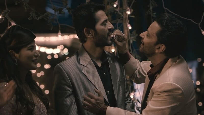 Mano Ya Na Mano - Anything Is Possible Review