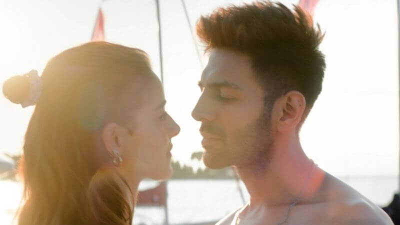 Tu Meri Main Tera Main Tera Tu Meri