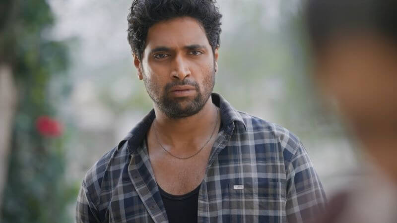 Adivi Sesh Dacoit