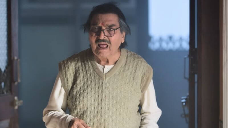 Asrani in Bhooth Bangla