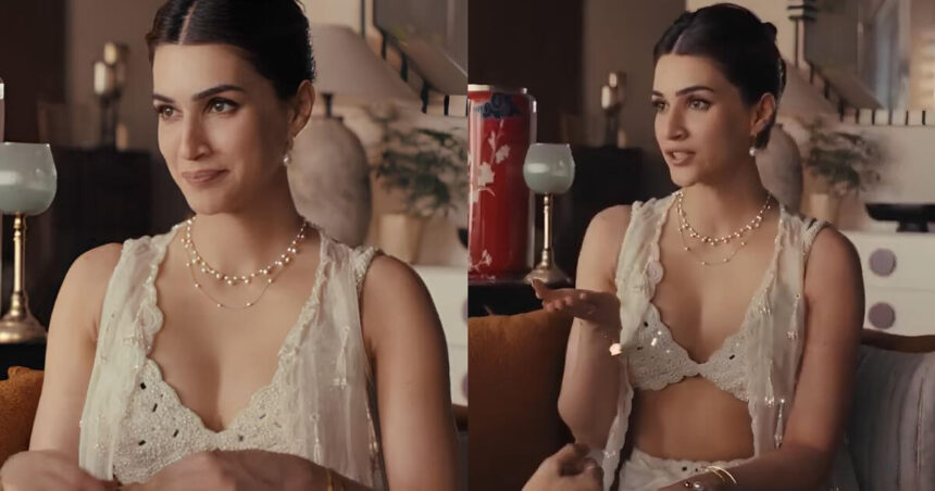 Kriti Sanon Giva AD Pull Down