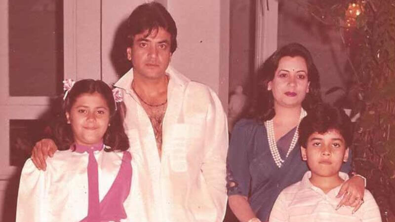 Ekta Kapoor Childhood Family Photo