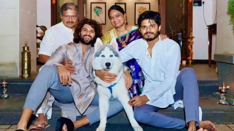 Vijay Deverakonda Family